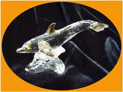 Nachtmann liegender delfin - nachtmann,